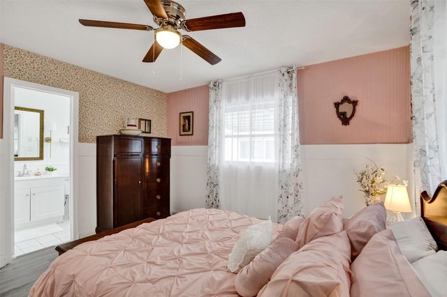 4953 NW 48 Avenue, Tamarac, FL 33319