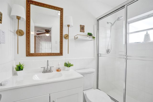 4953 NW 48 Avenue, Tamarac, FL 33319