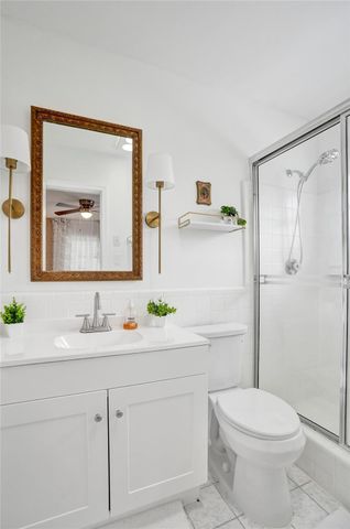 4953 NW 48 Avenue, Tamarac, FL 33319