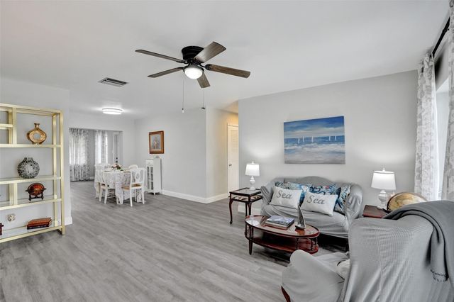 4953 NW 48 Avenue, Tamarac, FL 33319