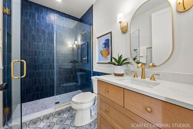 717 N Brainard Street, Naperville, IL 60563