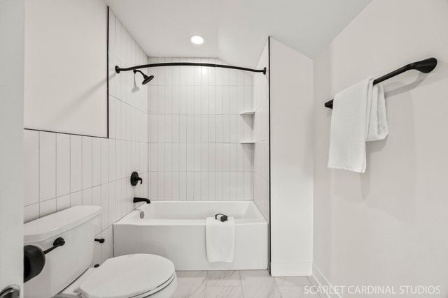 717 N Brainard Street, Naperville, IL 60563