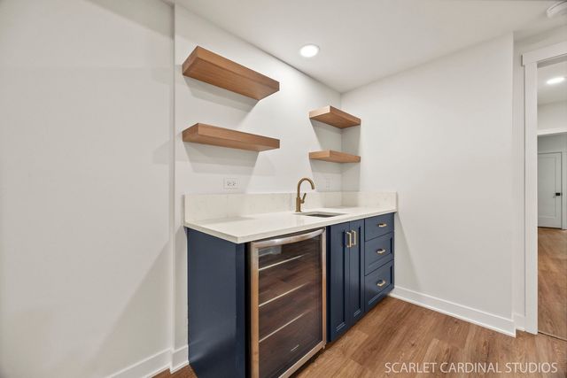 717 N Brainard Street, Naperville, IL 60563