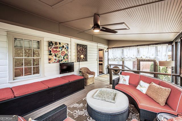 205 Old Ivy Road NE, Atlanta, GA 30342