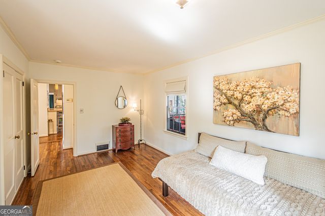 205 Old Ivy Road NE, Atlanta, GA 30342