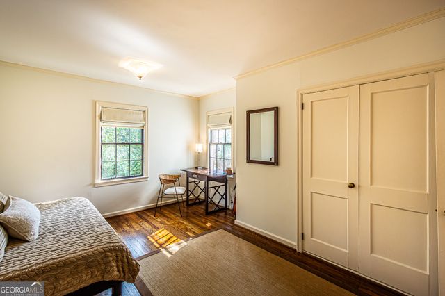 205 Old Ivy Road NE, Atlanta, GA 30342