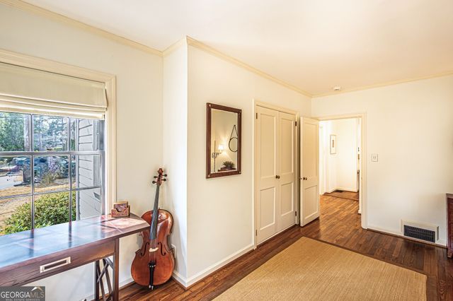 205 Old Ivy Road NE, Atlanta, GA 30342