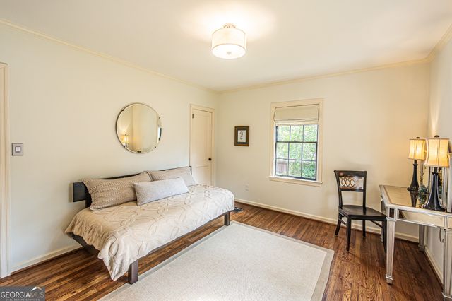 205 Old Ivy Road NE, Atlanta, GA 30342