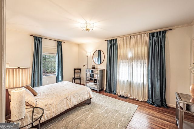 205 Old Ivy Road NE, Atlanta, GA 30342