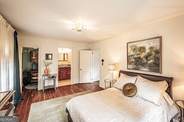 205 Old Ivy Road NE, Atlanta, GA 30342