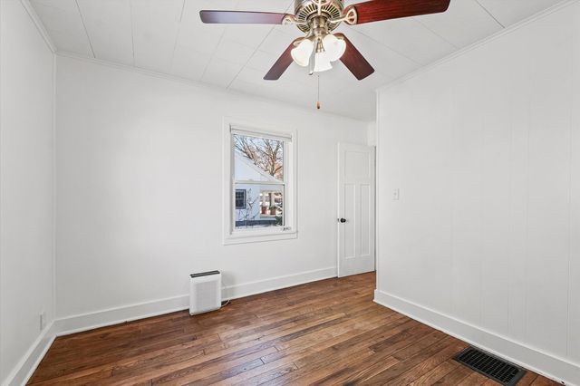 1710 W CHURCH Street, Champaign, IL 61821