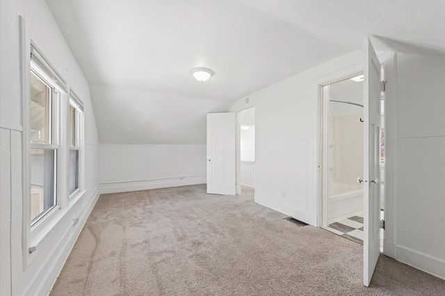 1710 W CHURCH Street, Champaign, IL 61821