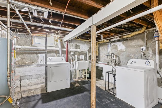 1710 W CHURCH Street, Champaign, IL 61821