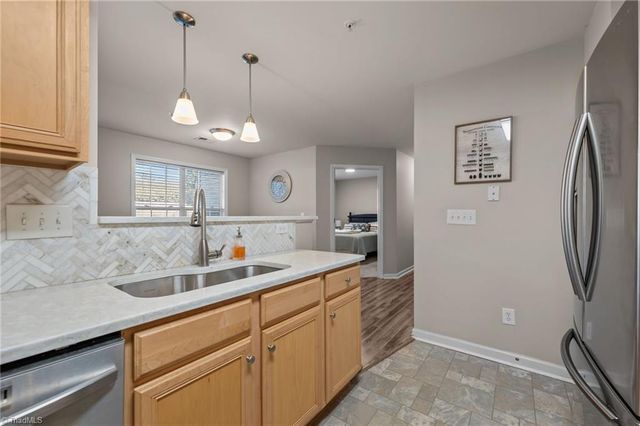 4702 Pennoak Lane, Greensboro, NC 27407