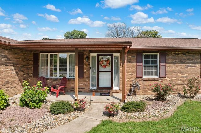 6409 Alpha Drive, Alton, IL 62002
