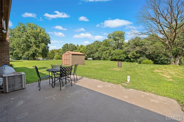 6409 Alpha Drive, Alton, IL 62002