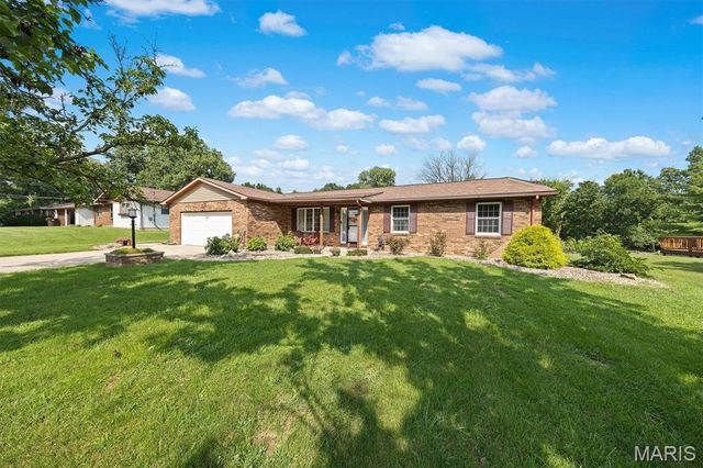 6409 Alpha Drive, Alton, IL 62002