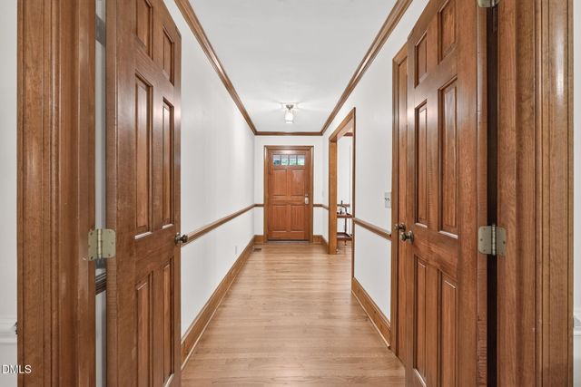 105 Dewberry Court, Cary, NC 27518