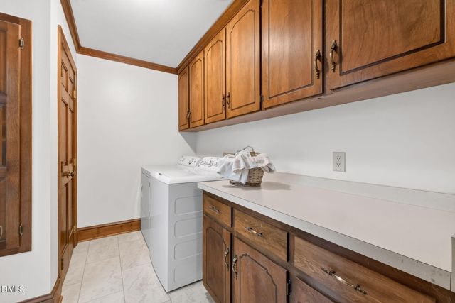 105 Dewberry Court, Cary, NC 27518