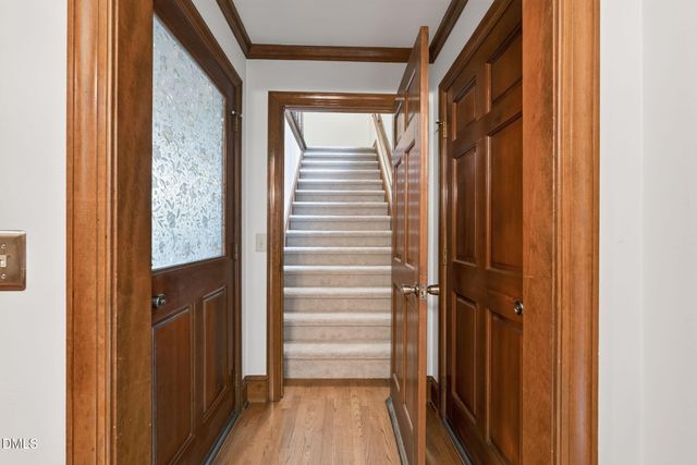 105 Dewberry Court, Cary, NC 27518