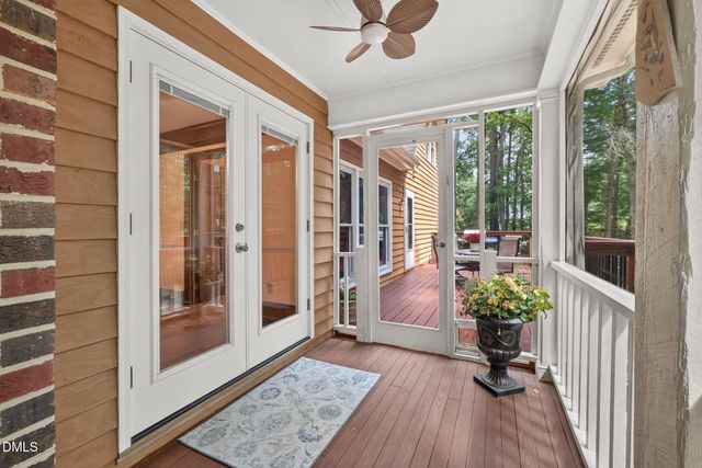 105 Dewberry Court, Cary, NC 27518