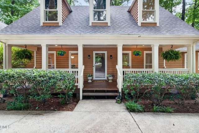 105 Dewberry Court, Cary, NC 27518