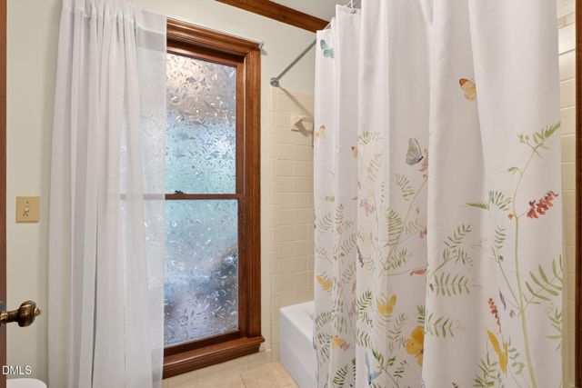 105 Dewberry Court, Cary, NC 27518