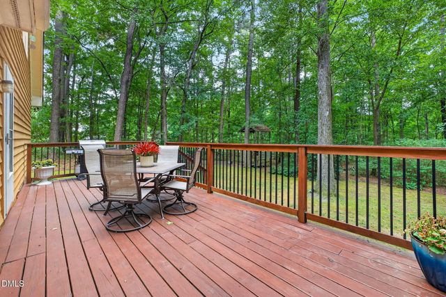 105 Dewberry Court, Cary, NC 27518