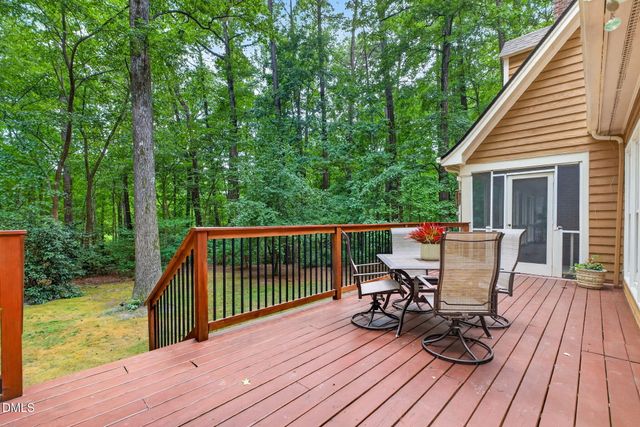 105 Dewberry Court, Cary, NC 27518