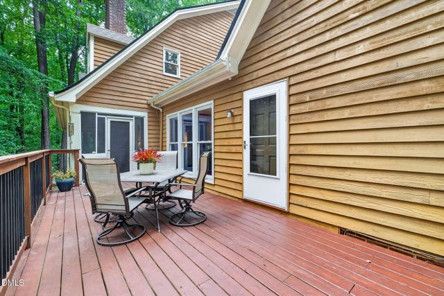 105 Dewberry Court, Cary, NC 27518