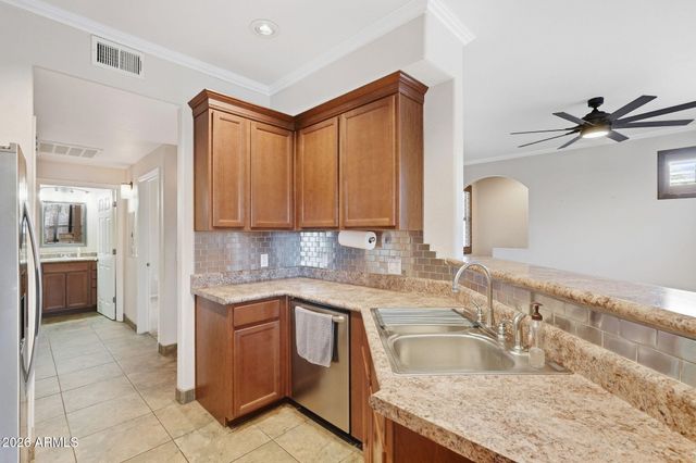 29606 N TATUM Boulevard 215, Cave Creek, AZ 85331