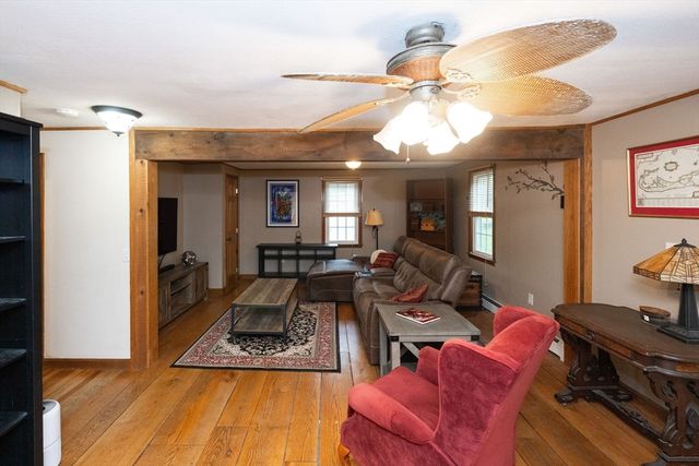 400 School St, Boylston, MA 01505