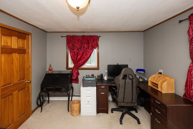 400 School St, Boylston, MA 01505