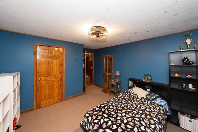 400 School St, Boylston, MA 01505
