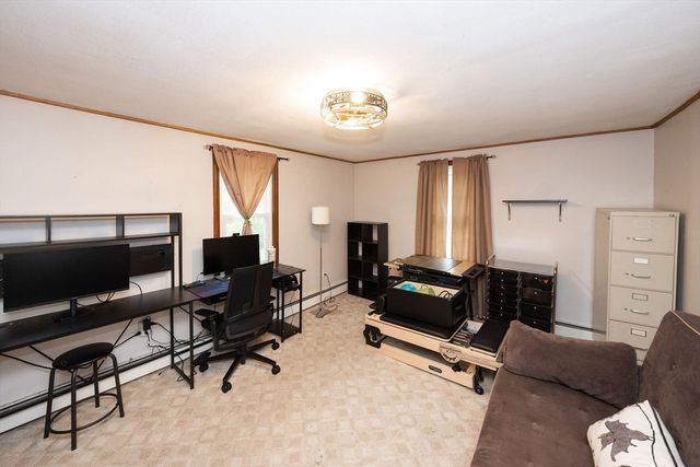 400 School St, Boylston, MA 01505