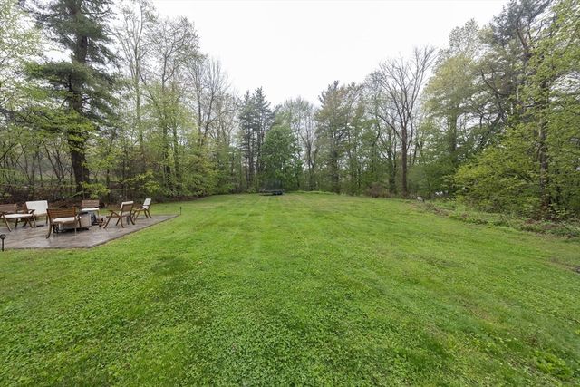 400 School St, Boylston, MA 01505