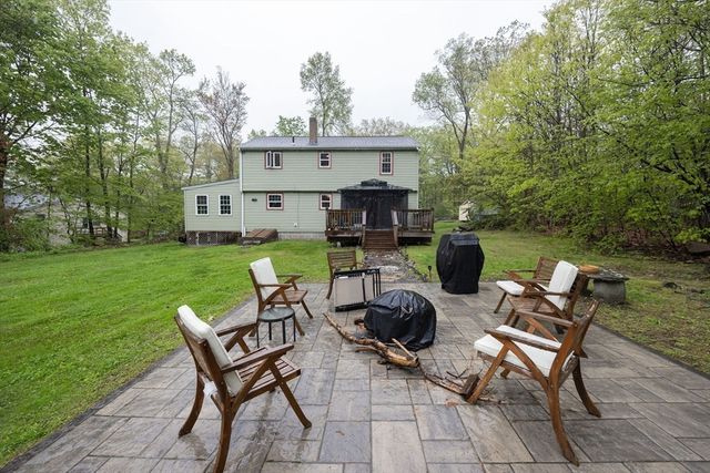 400 School St, Boylston, MA 01505