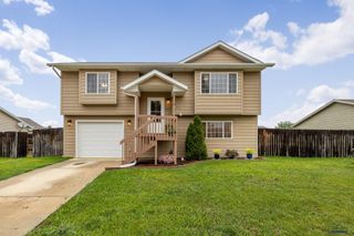 5072 SAVANNAH ST, Rapid City, SD 57703