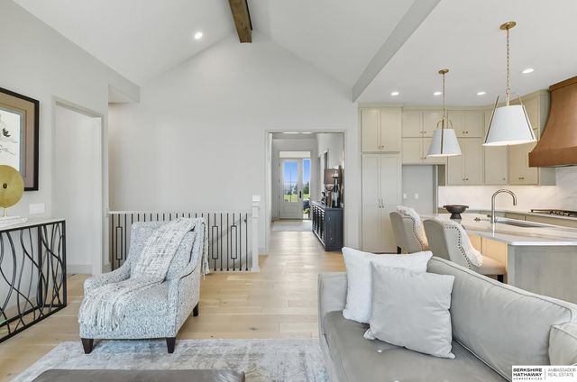 11514 S 114th Avenue, Papillion, NE 68046