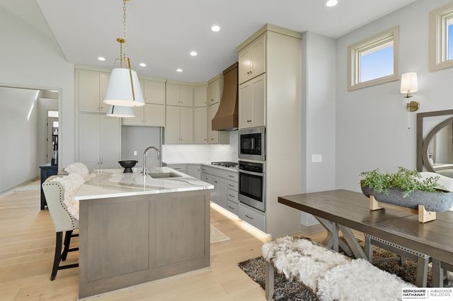 11514 S 114th Avenue, Papillion, NE 68046