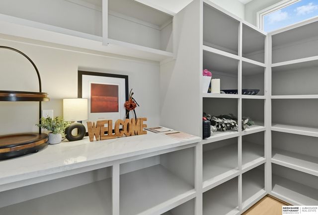 11514 S 114th Avenue, Papillion, NE 68046