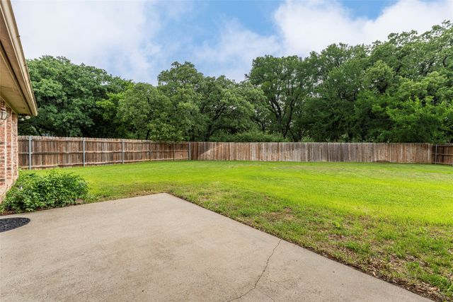 2403 Casey Court, Arlington, TX 76013