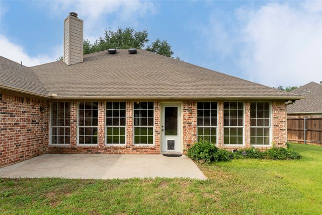 2403 Casey Court, Arlington, TX 76013