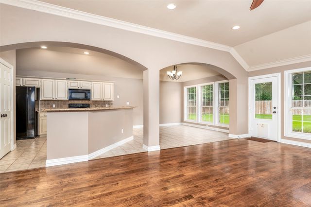 2403 Casey Court, Arlington, TX 76013