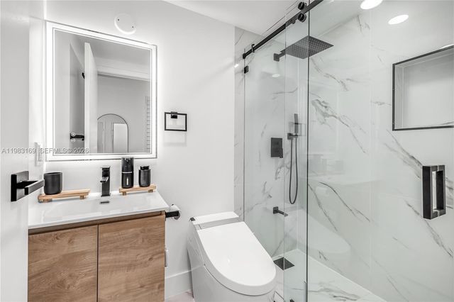 750 Pennsylvania Ave 6, Miami Beach, FL 33139