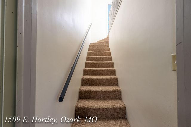 1509 E Hartley Street, Ozark, MO 65721