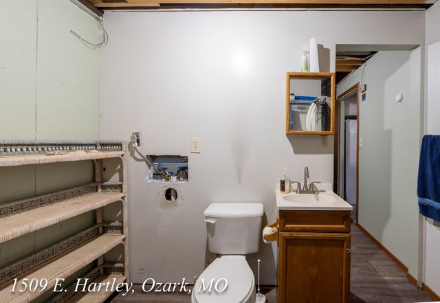 1509 E Hartley Street, Ozark, MO 65721