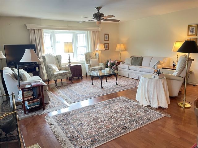 3 Mackenzie Drive, Seneca Falls, NY 13148