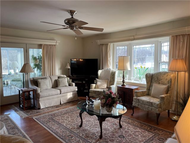 3 Mackenzie Drive, Seneca Falls, NY 13148