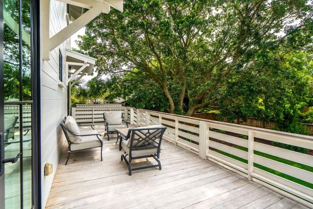 608 Palm Boulevard, Isle Of Palms, SC 29451